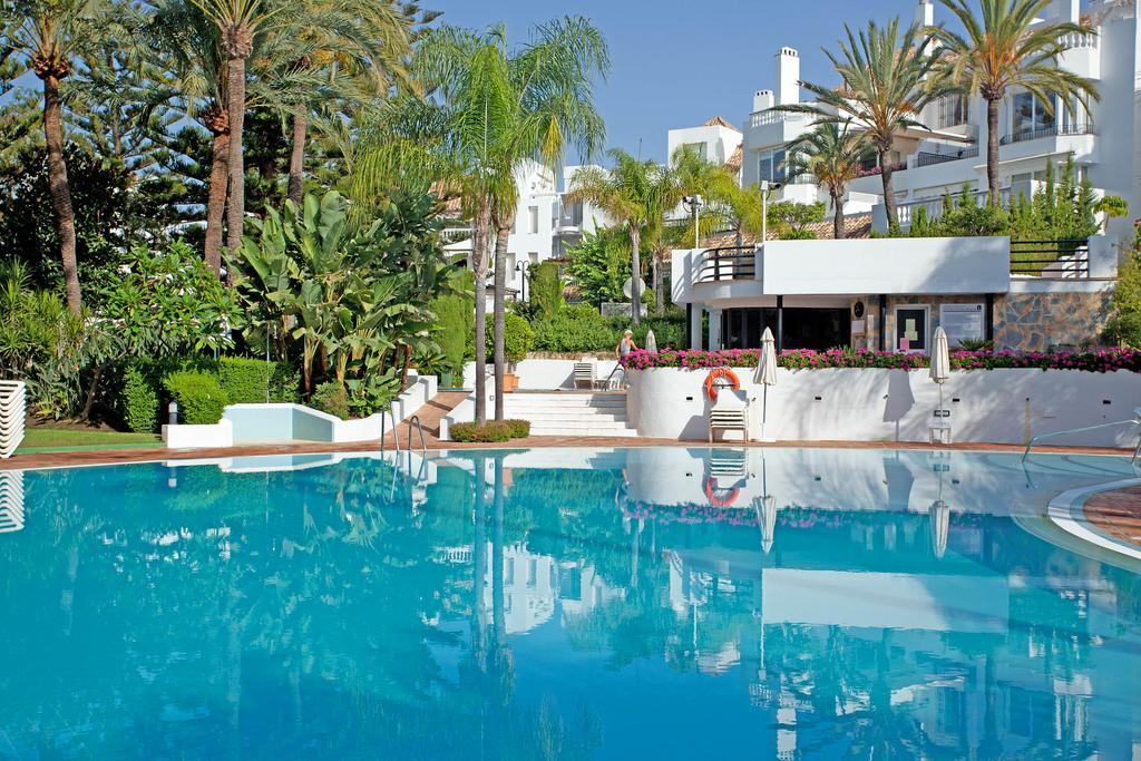 White Pearl Beach Elviria Марбелья Экстерьер фото
